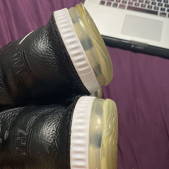 EUC 2018 Nike LeBron James 16 Ashes Black White Oreo Mens Basketball Shoes - Picture 6 of 10